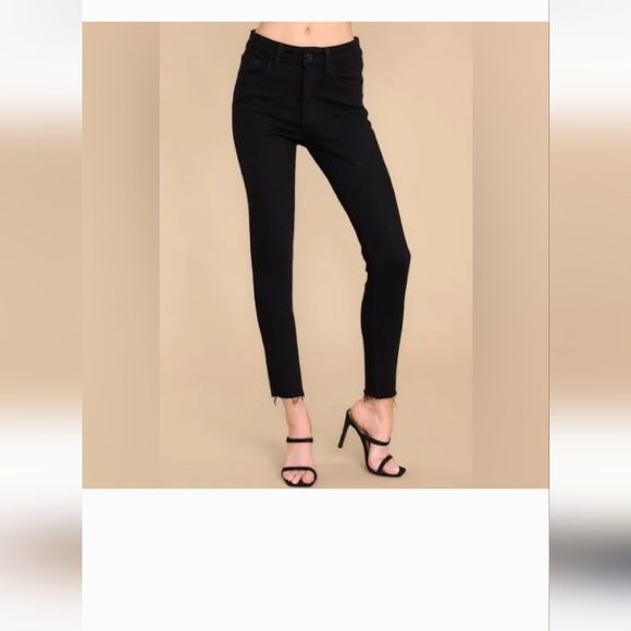 STS BLUE Emma Black Step Hem Skinny Jean - Picture 1 of 6